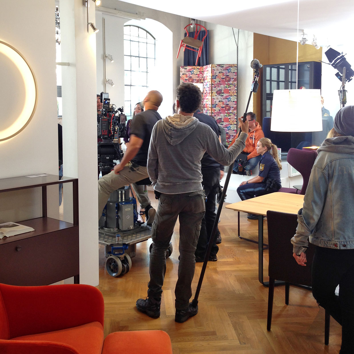 NEUE WOHNKULTUR | AUSSTELLUNG | Dreharbeiten zu Rosenheim Cops