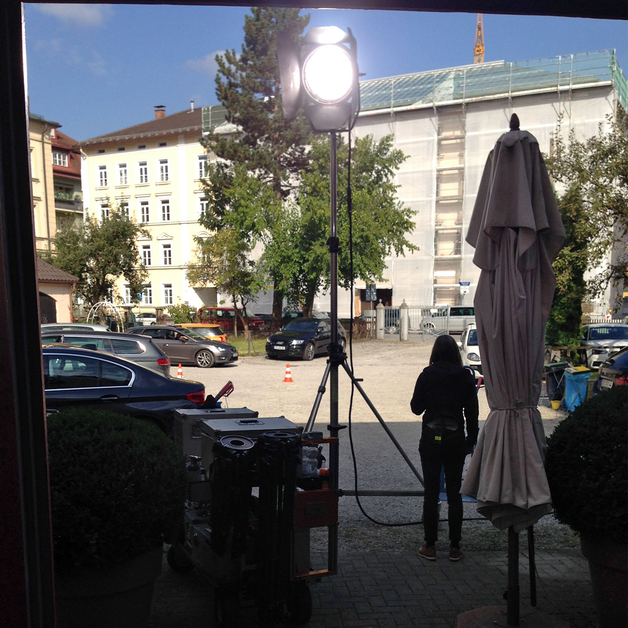 NEUE WOHNKULTUR | AUSSTELLUNG | Dreharbeiten zu Rosenheim Cops