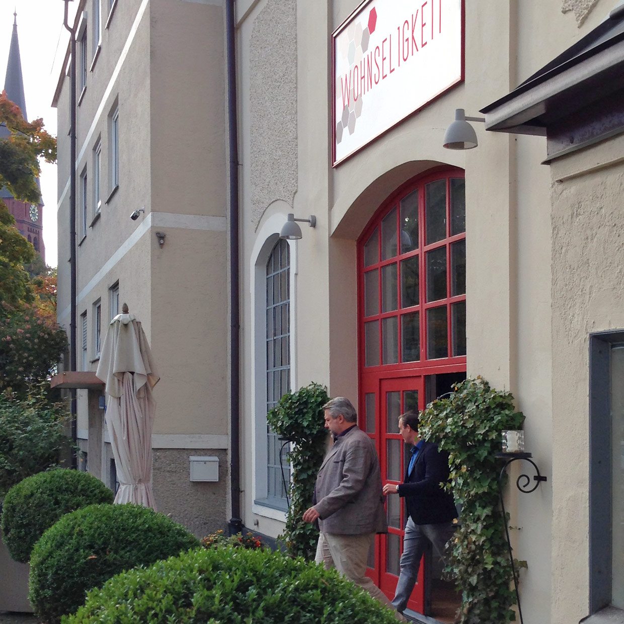 NEUE WOHNKULTUR | AUSSTELLUNG | Dreharbeiten zu Rosenheim Cops